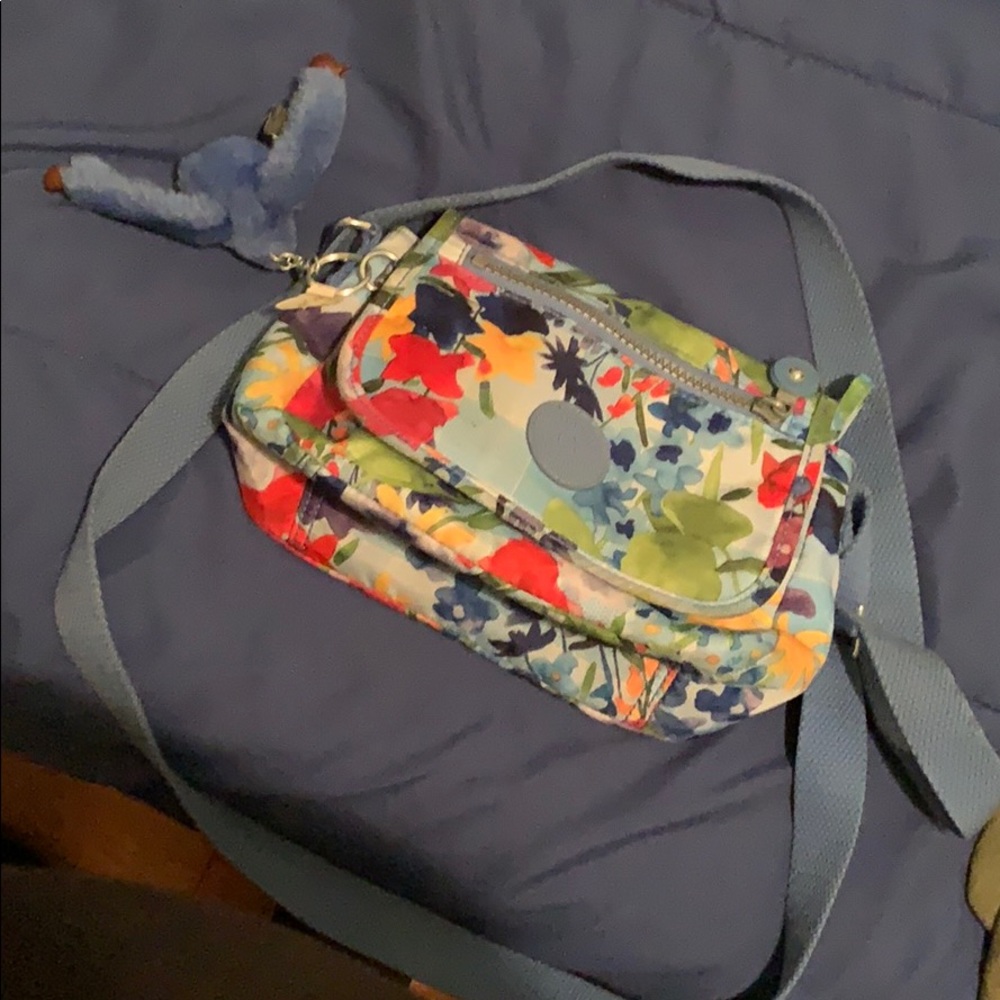 Kipling  crossbody sabían mini floral